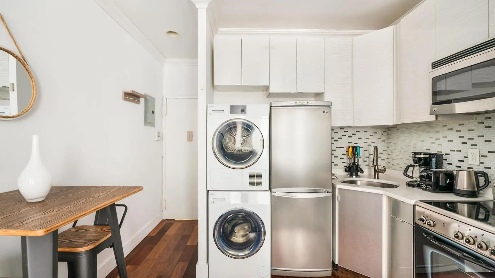 24-5 Furnished Studio W&D Prime Gramercy New York 0*,
